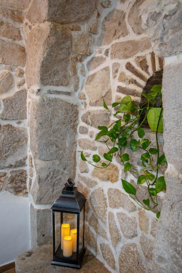 Traditional Stone House St.Anton Malinska Luaran gambar