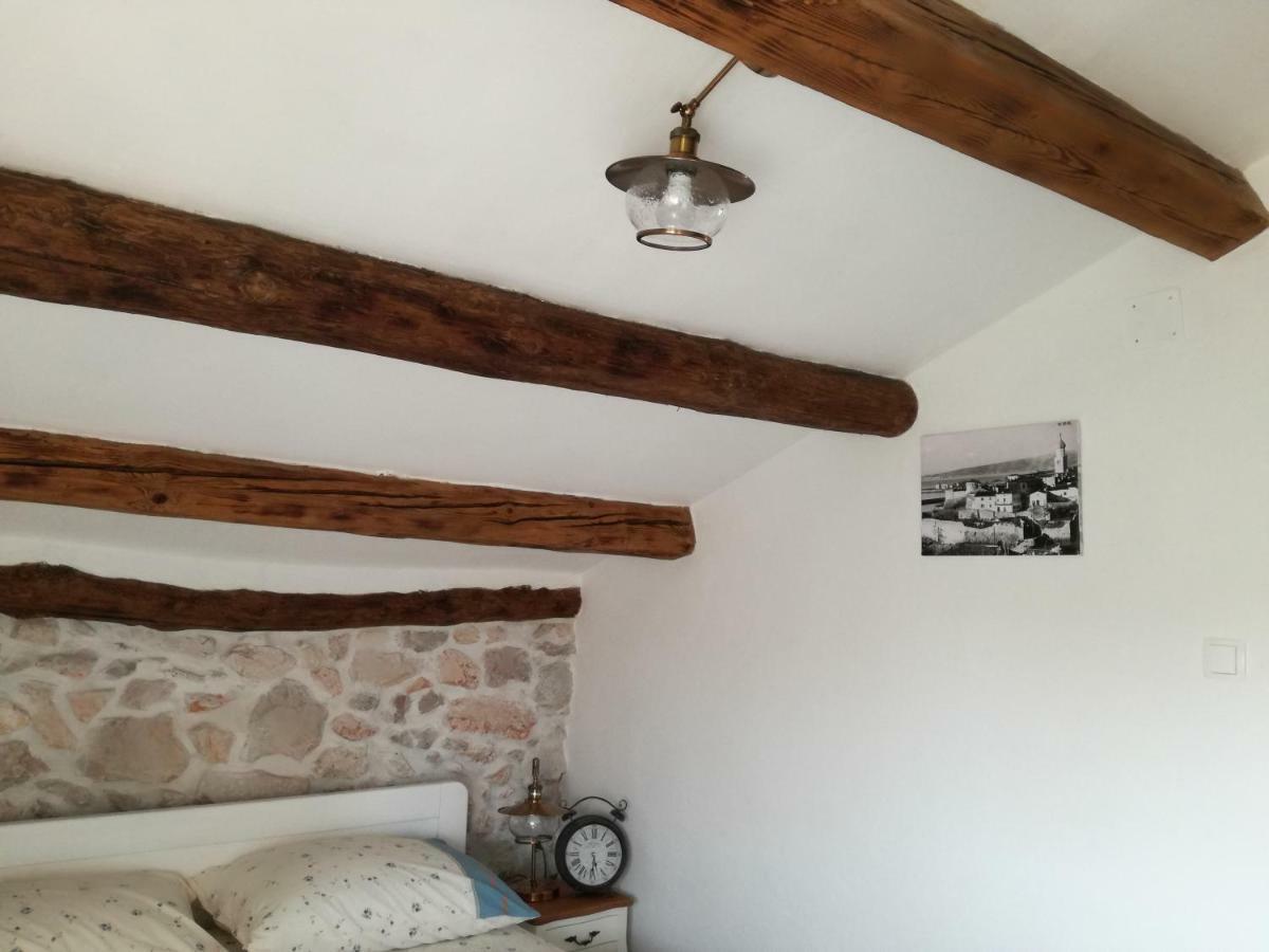 Traditional Stone House St.Anton Malinska Luaran gambar